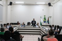 1ª Sessão Ordinária da Câmara Mirim de 2025 é realizada e vereadores mirins apresentam importantes indicações.