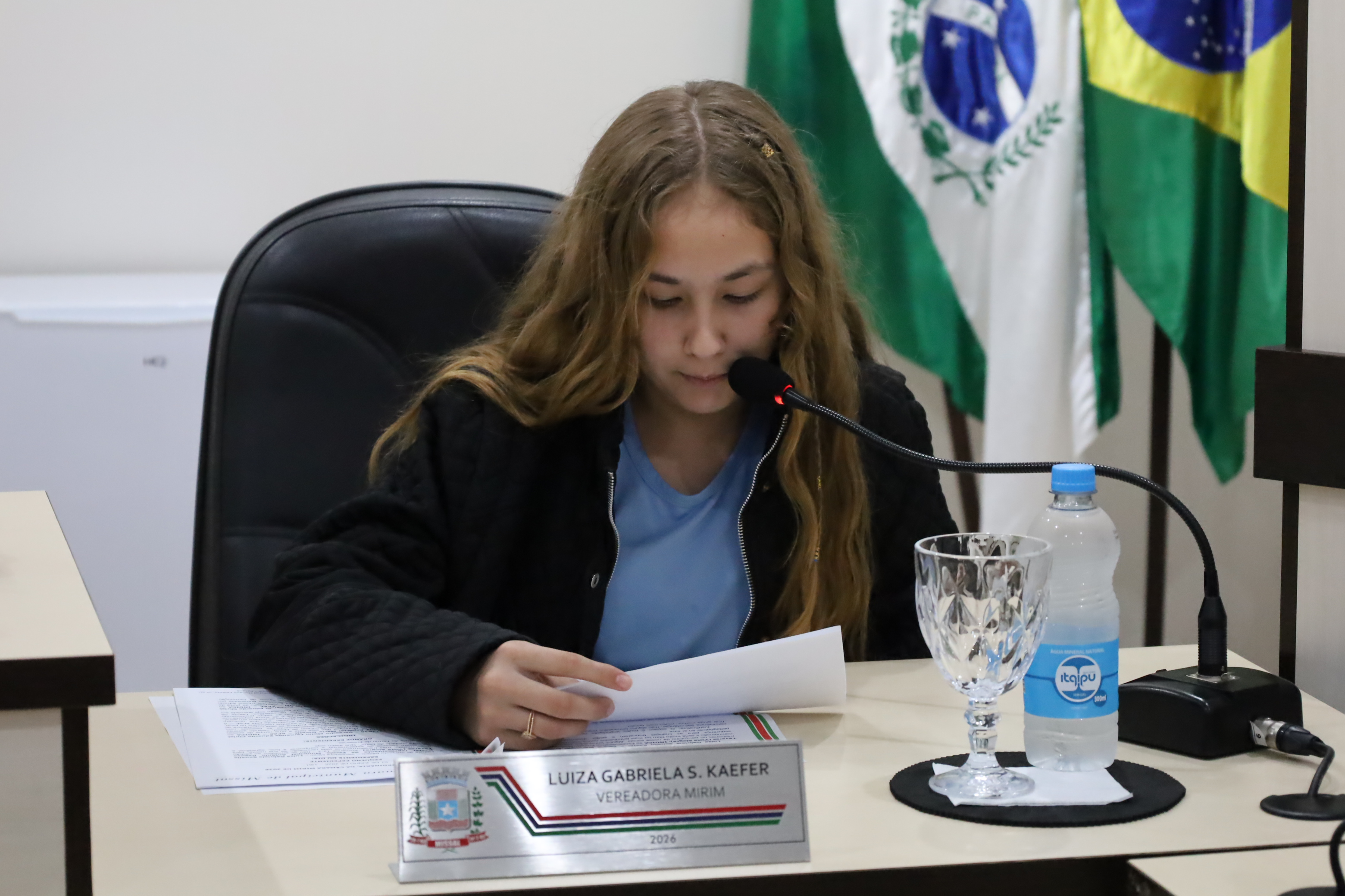 Câmara Mirim realiza segunda sessão ordinária de 2026 com apresentação de indicações dos estudantes   