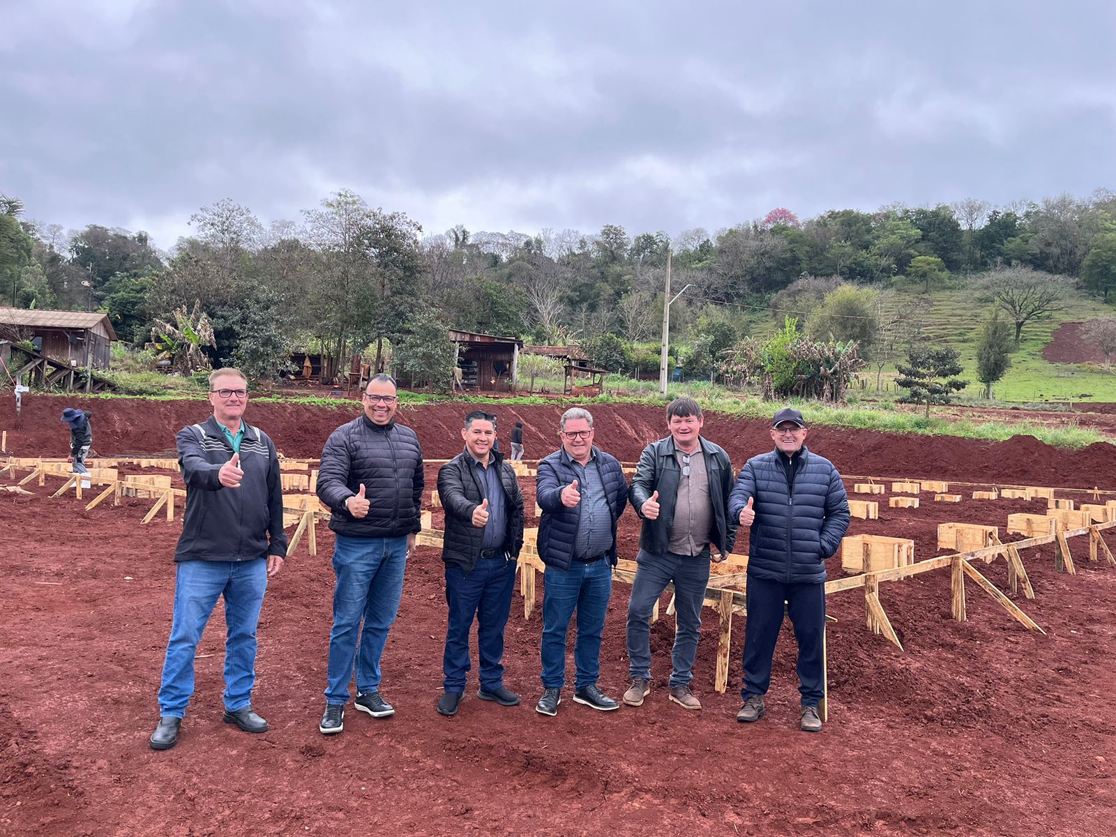 CMEI Primeiros Passos: Iniciada a Construção do CMEI no Portão Ocoí