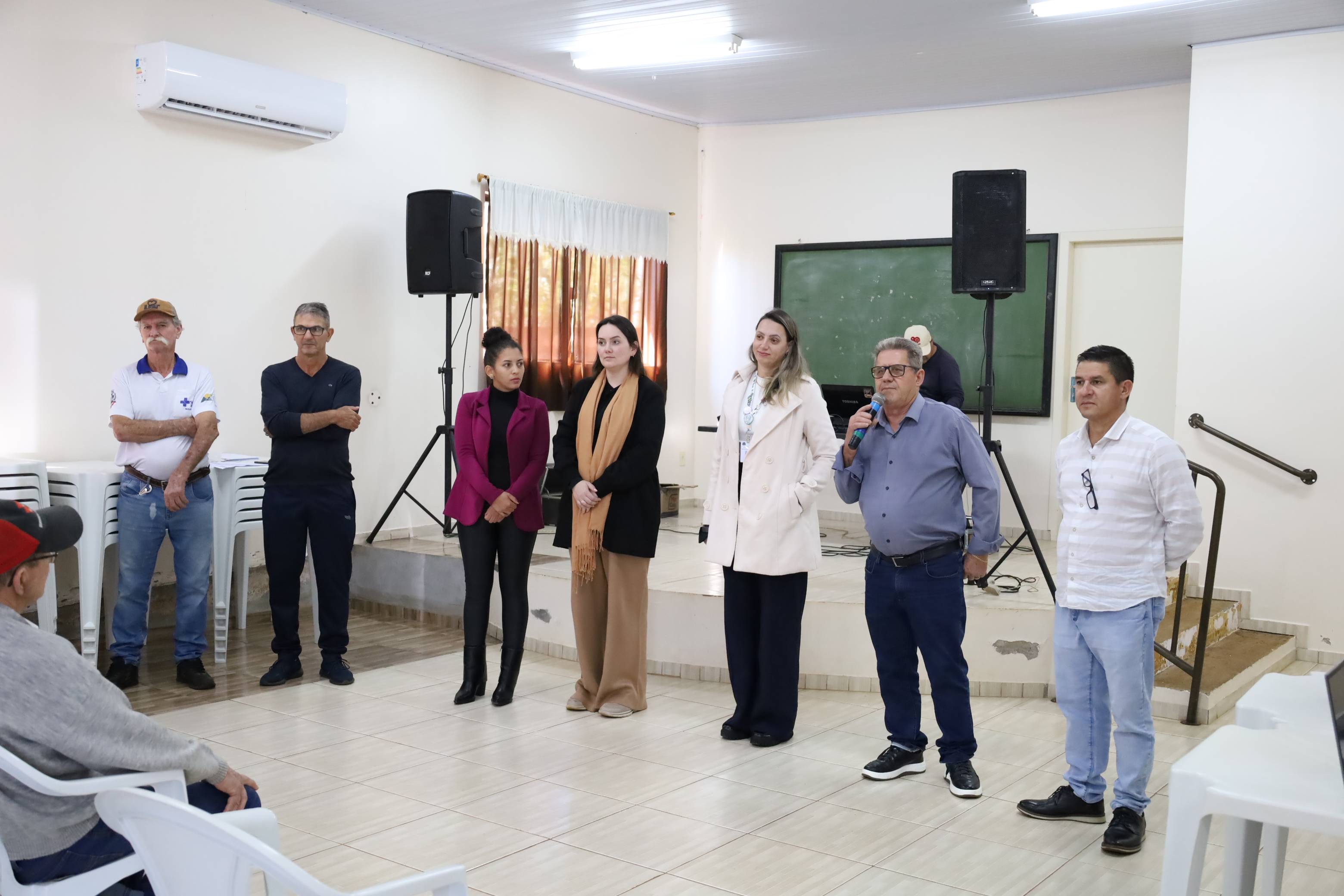 Comunidade de Vista Alegre debate demandas da saúde em pré-conferência municipal