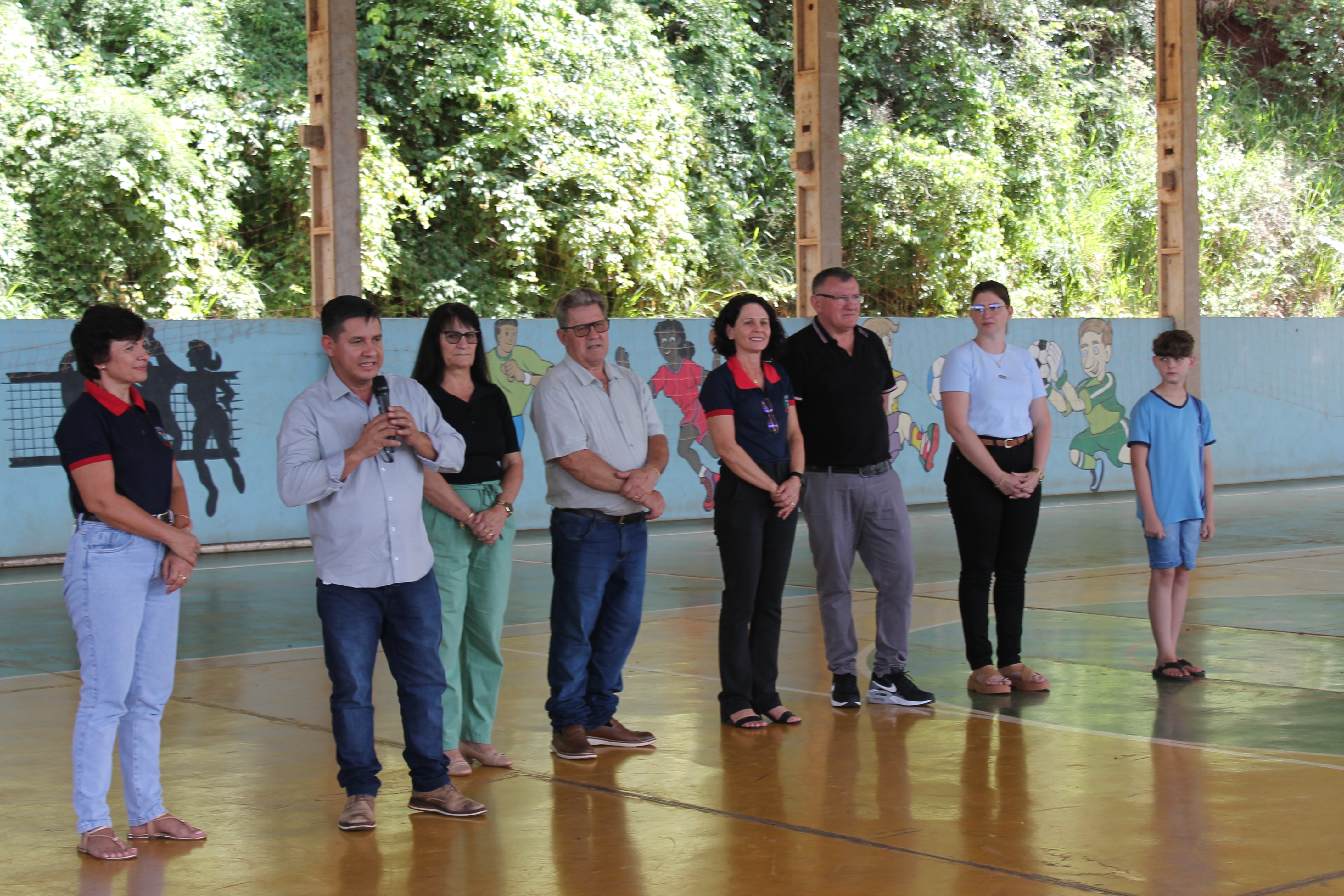 Encerramento das Oficinas da Escola em Tempo Integral reúne comunidade escolar na Linha Jacutinga