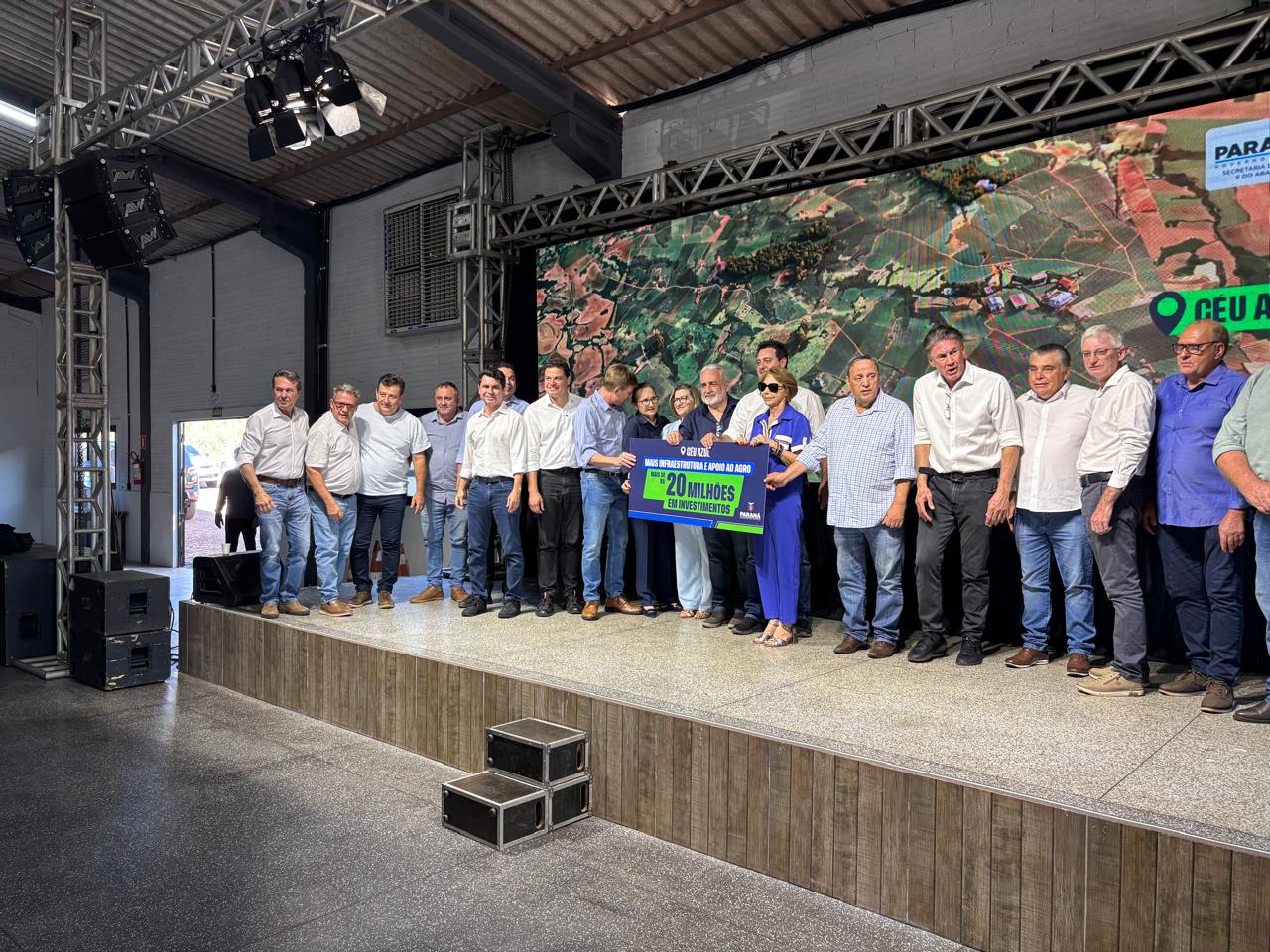 Lideranças municipais participam de evento sobre infraestrutura rural no Oeste do Paraná