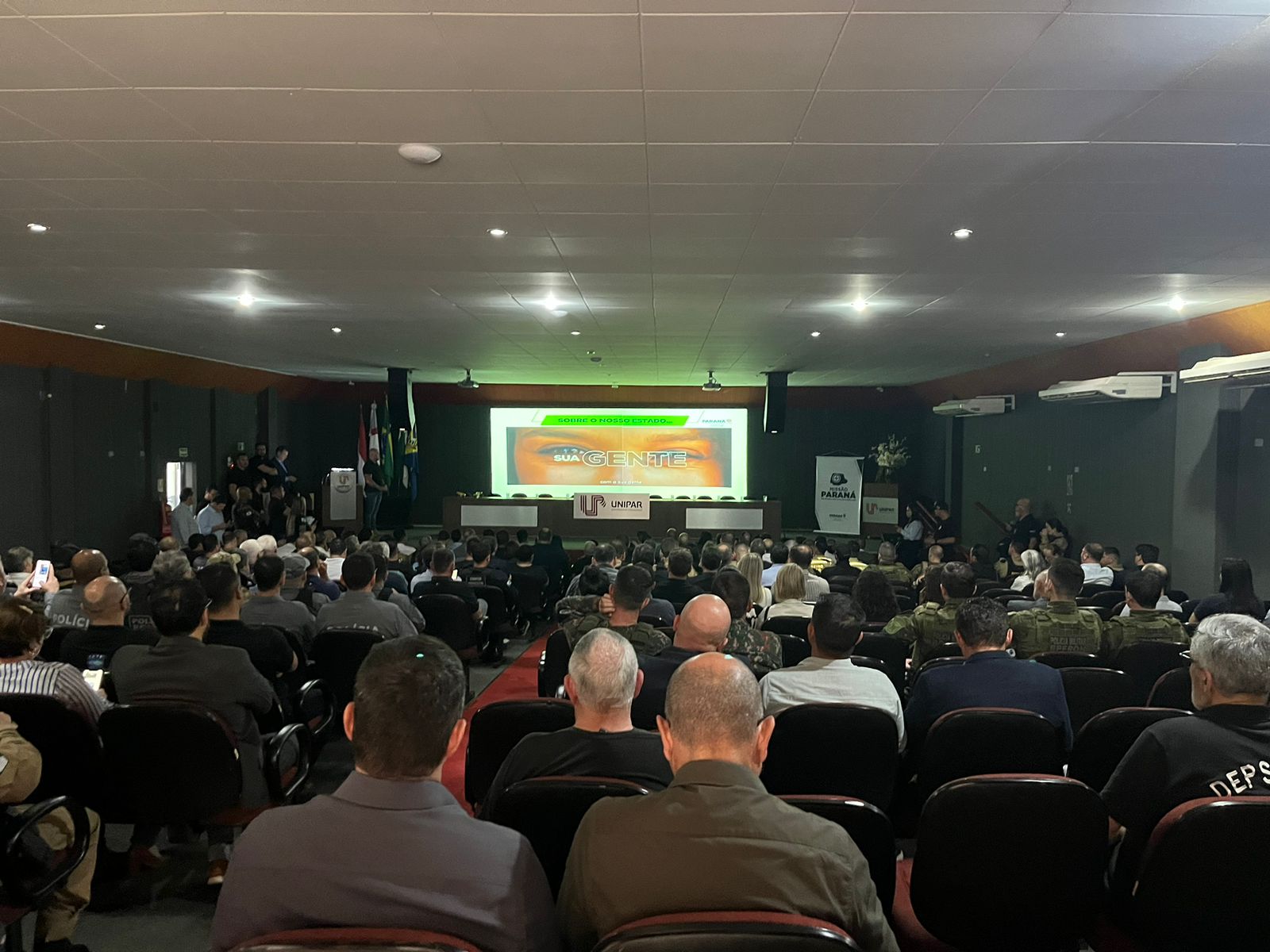 Reunião estratégica sobre segurança pública em Guaíra