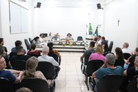 Vereadores realizam 18ª Sessão Extraordinária