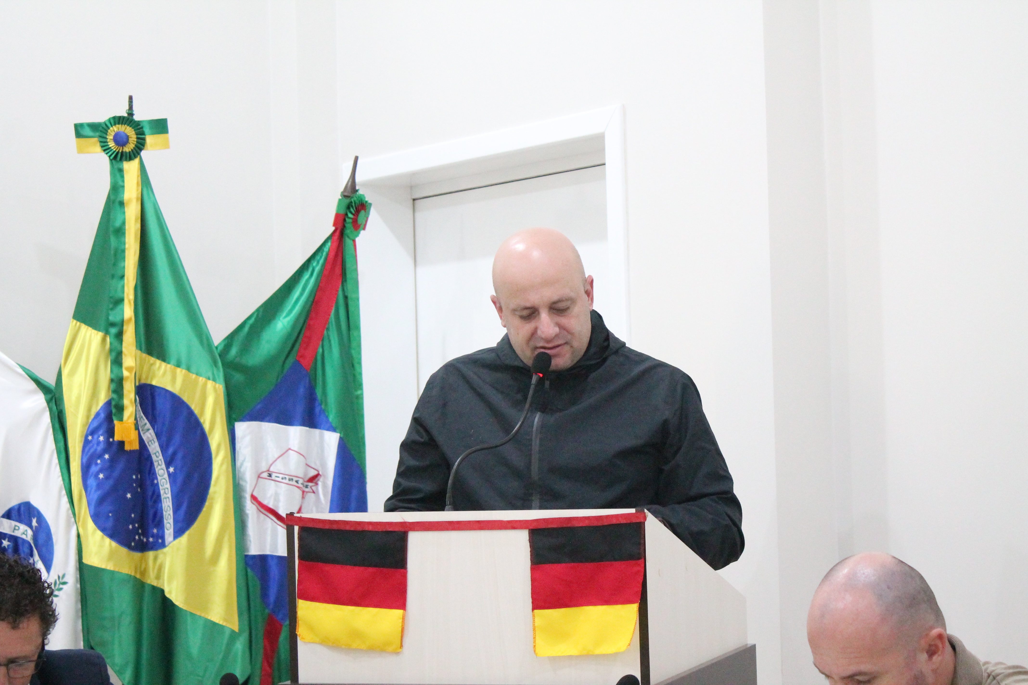 Vereadores realizam a 09ª Sessão Ordinária do Primeiro Período Legislativo de 2026