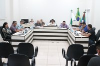 Vereadores realizam a 31ª Sessão Ordinária do Segundo Período Legislativo de 2025 e aprovam projetos.