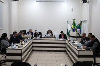 Vereadores realizam reunião das comissões e debatem projeto