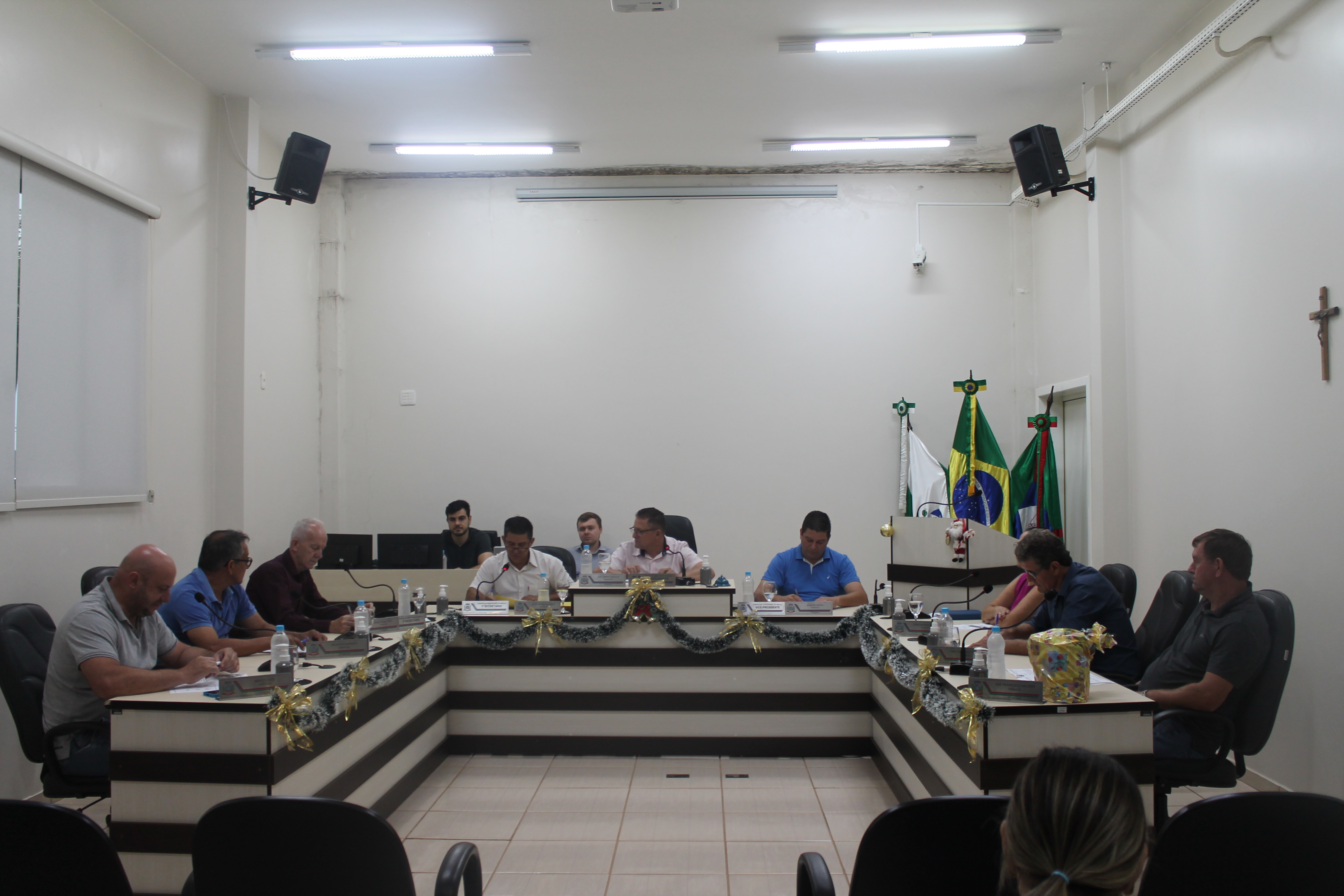 Vereadores realizaram a 40ª Sessão Ordinária do ano de 2024